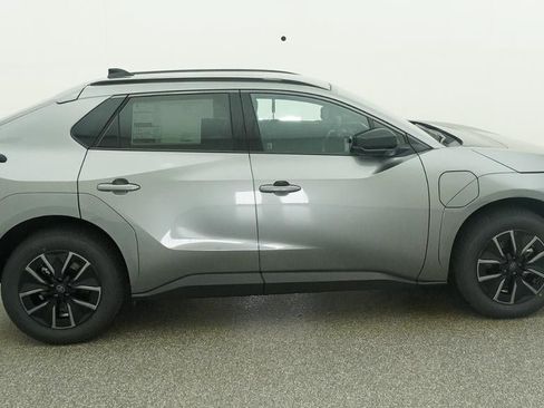 New 2026 Toyota bZ FWD image 11