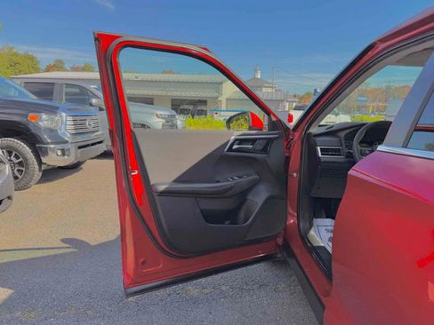 Used 2022 Mitsubishi Outlander ES image 11