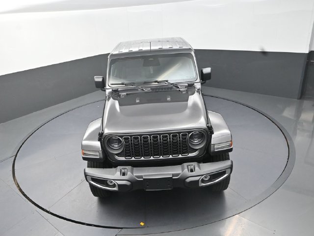 New 2026 Jeep Gladiator Sport AWD/4WD image 11