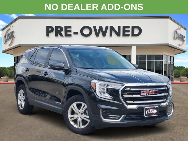 Used 2024 GMC Terrain SLE AWD/4WD image 1