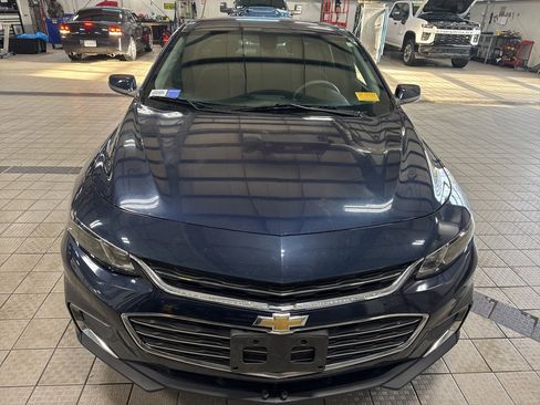 Used 2017 Chevrolet Malibu LT w/ LPO, Convenience Package 2 image 2