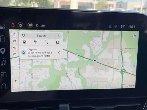 Used 2025 Chevrolet Equinox RS w/ Safety and Technology Package FWD image 15