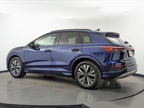 Used 2023 Audi Q4 e-tron Premium Plus RWD image 6
