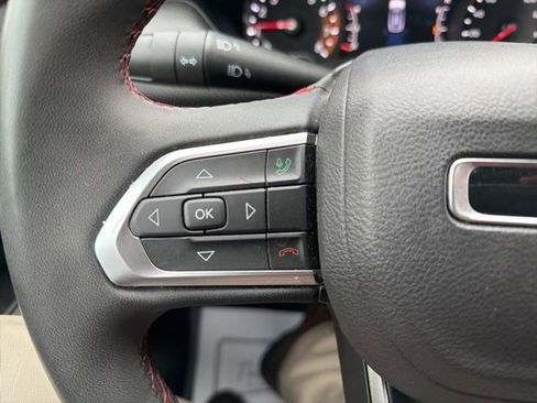 Used 2024 Jeep Compass Trailhawk image 14