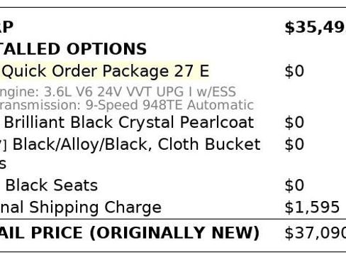 Used 2023 Chrysler Voyager LX image 6