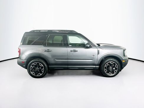 Used 2025 Ford Bronco Sport Outer Banks image 10