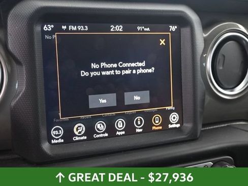 Used 2023 Jeep Wrangler Unlimited Sahara AWD/4WD image 29