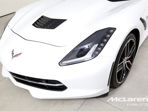 Used 2019 Chevrolet Corvette Stingray Coupe RWD image 29