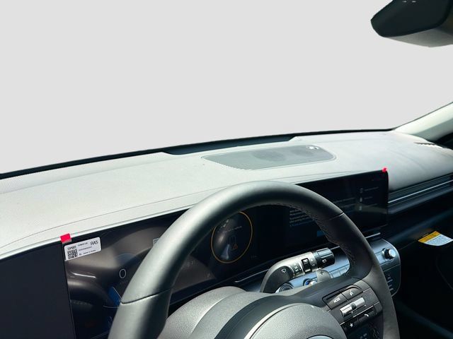 New 2026 Hyundai Kona Limited FWD image 9