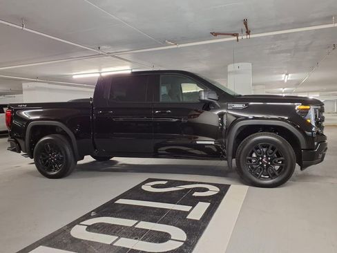 New 2026 GMC Sierra 1500 Elevation AWD/4WD image 4