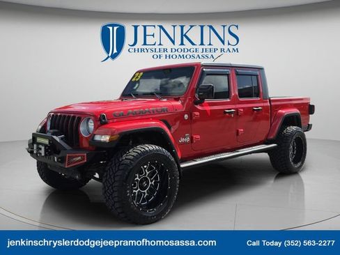 Used 2023 Jeep Gladiator Overland w/ Trailer Tow Package AWD/4WD image 10