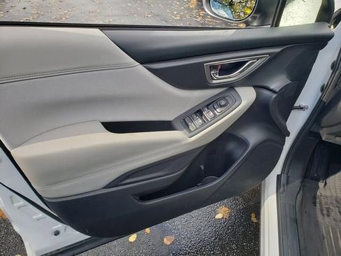 Used 2023 Subaru Forester Premium image 11