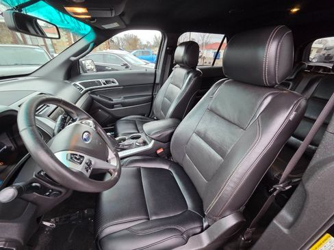 Used 2015 Ford Explorer Sport w/ Equipment Group 401A image 14