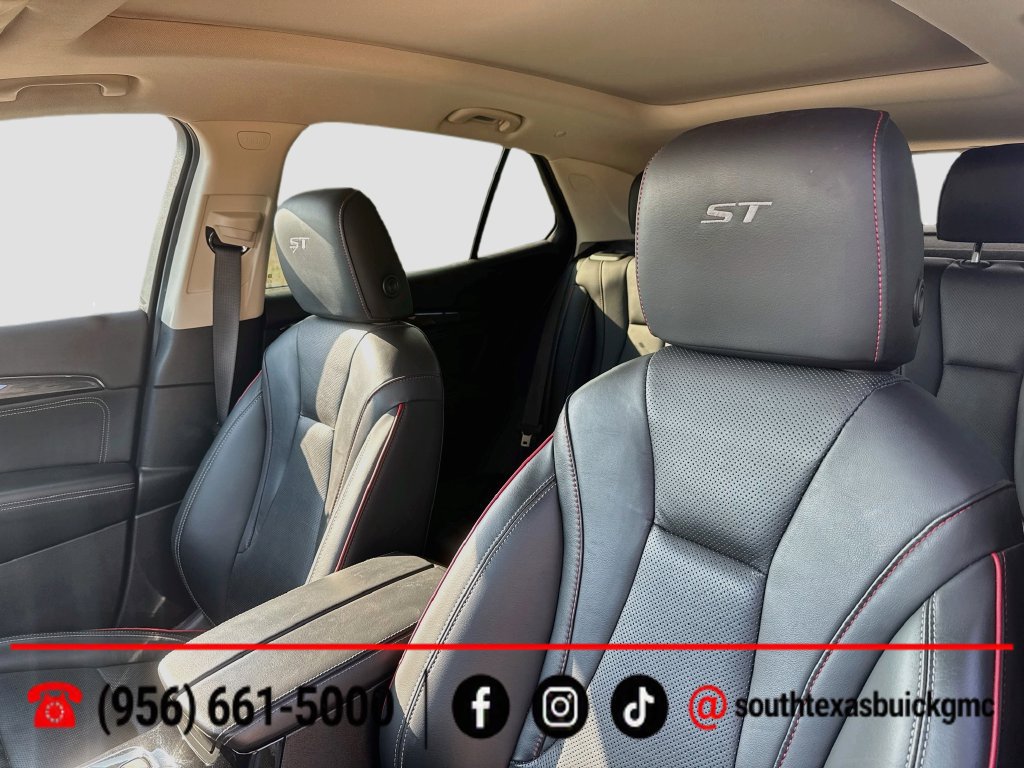 Used 2023 Buick Envision Essence w/ Sport Touring Package AWD/4WD image 13