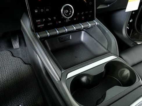 New 2026 GMC Terrain Denali image 17