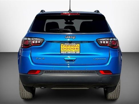 New 2025 Jeep Compass Limited image 4