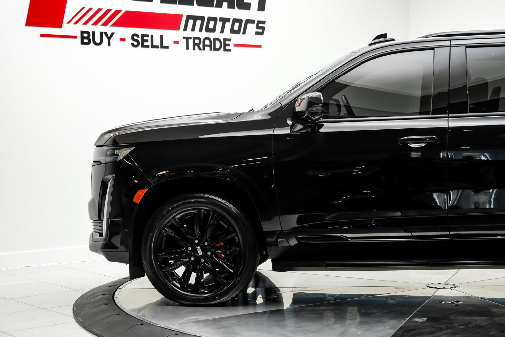Used 2021 Cadillac Escalade ESV Sport AWD/4WD image 14
