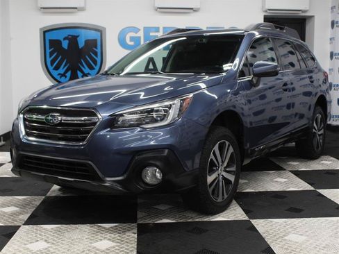 Used 2018 Subaru Outback 2.5i Limited AWD/4WD image 1