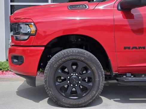 Used 2024 RAM 2500 Big Horn w/ Night Edition AWD/4WD image 8