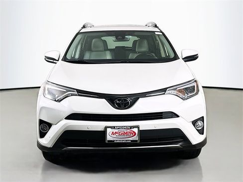 Used 2017 Toyota RAV4 Limited image 15