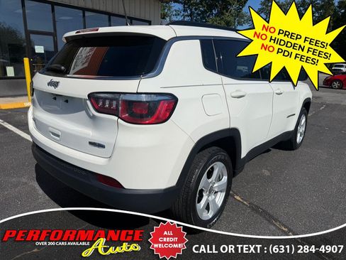 Used 2019 Jeep Compass Latitude w/ Cold Weather Group AWD/4WD image 5