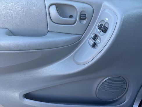 Used 2007 Dodge Grand Caravan SXT image 23