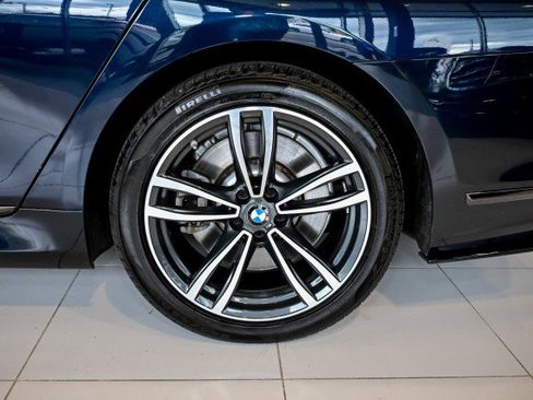 Used 2022 BMW 750i xDrive w/ Luxury Rear Seating Package AWD/4WD image 46