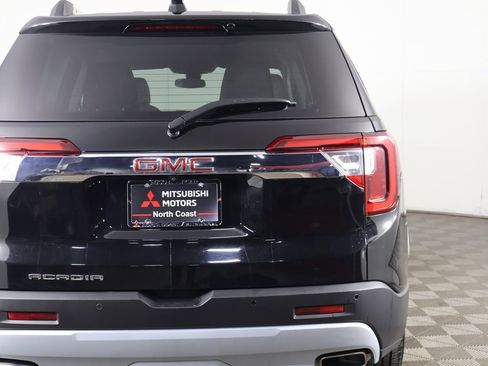 Used 2023 GMC Acadia SLE w/ Driver Convenience Package image 17