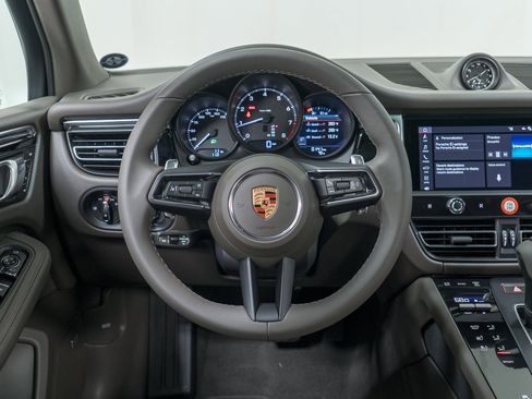 New 2026 Porsche Macan AWD/4WD image 22