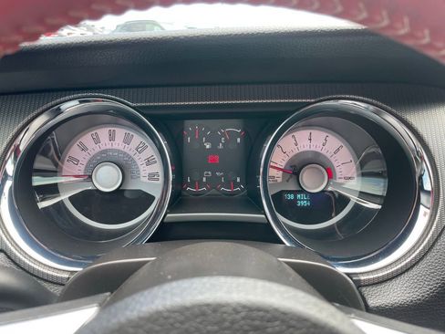 Used 2012 Ford Mustang GT Premium w/ GT Coupe Accessory Pkg 5 RWD image 9
