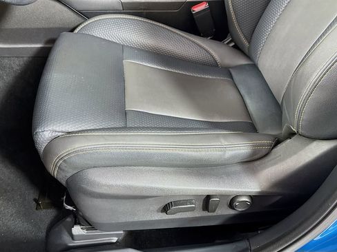 Used 2022 Subaru Outback Wilderness w/ Wilderness Package image 23