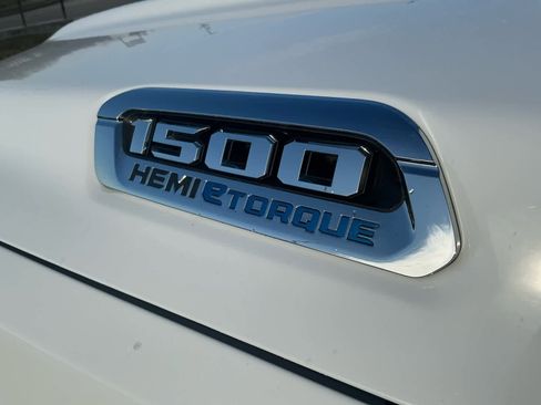 Used 2022 RAM 1500 Limited w/ Bed Utility Group image 16