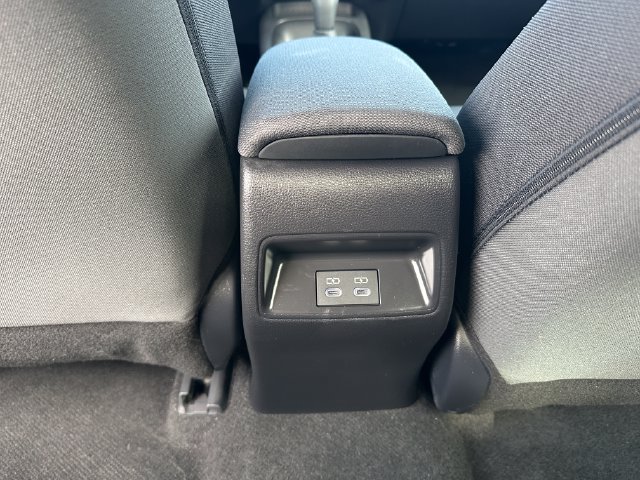 Used 2026 Toyota Corolla LE FWD image 13