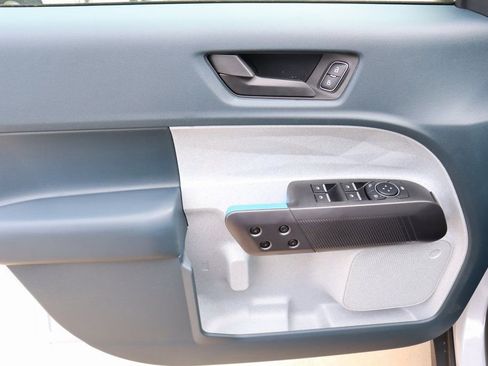 New 2025 Ford Maverick XLT w/ XLT Luxury Package image 15