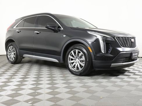 Used 2020 Cadillac XT4 Premium Luxury w/ Driver Awareness Package image 3