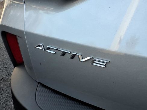 Used 2023 Ford Escape Active image 29