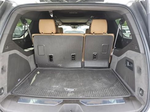 Used 2022 Cadillac Escalade ESV Sport w/ Touring Package AWD/4WD image 9