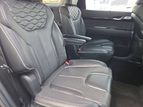 Used 2021 Hyundai Palisade Limited w/ Cargo Package AWD/4WD image 27