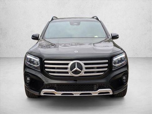 Certified 2025 Mercedes-Benz GLB 250 image 2