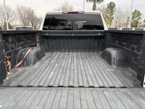 Used 2019 GMC Sierra 1500 Elevation image 29