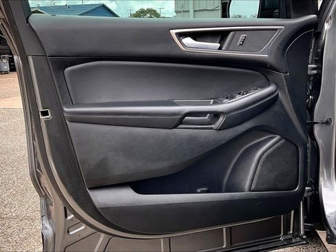 Used 2022 Ford Edge SEL w/ Convenience Package AWD/4WD image 22