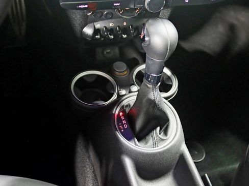 Used 2013 MINI Cooper S image 22