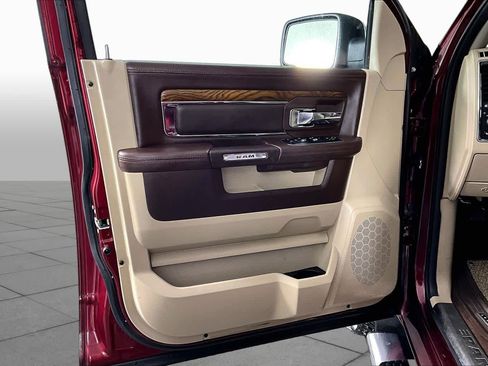 Used 2018 RAM 1500 Laramie Longhorn w/ Longhorn Southfork Package AWD/4WD image 21