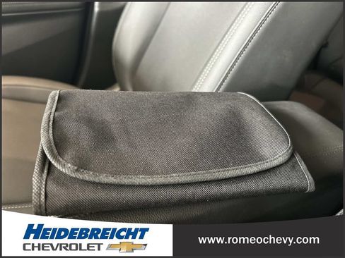 Used 2024 Buick Encore GX Sport Touring FWD image 27