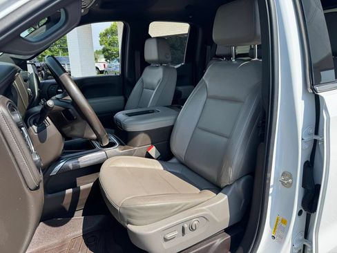 Used 2020 Chevrolet Silverado 1500 LTZ w/ LTZ Plus Package AWD/4WD image 11