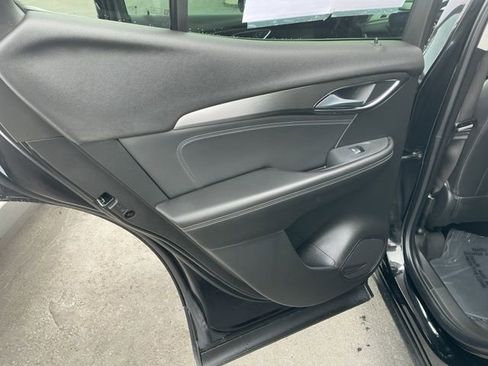 Used 2025 Buick Envision Preferred AWD/4WD image 20