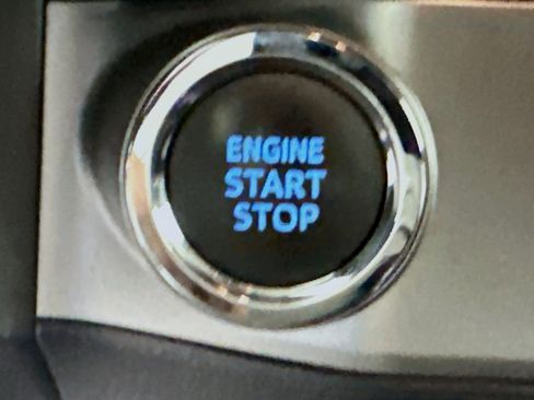 Used 2023 Toyota Tacoma SR5 image 19