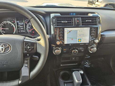 Used 2023 Toyota 4Runner TRD Off-Road Premium w/ Off Road Premium Plus Package AWD/4WD image 19