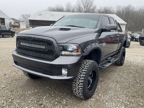 Used 2016 RAM 1500 Sport w/ Convenience Group image 3