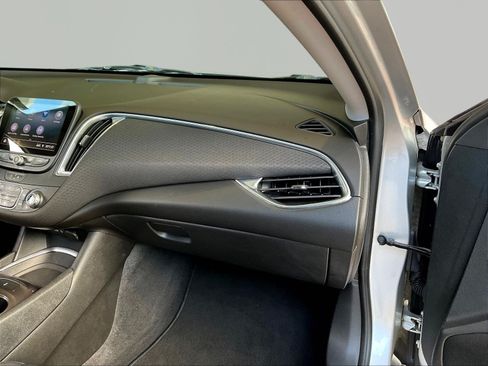 Used 2020 Chevrolet Malibu LT w/ Redline Edition FWD image 25